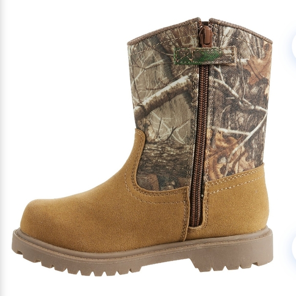 Magellan Outdoors Kids' Boone Realtree Edge Boots - Picture 2 of 3